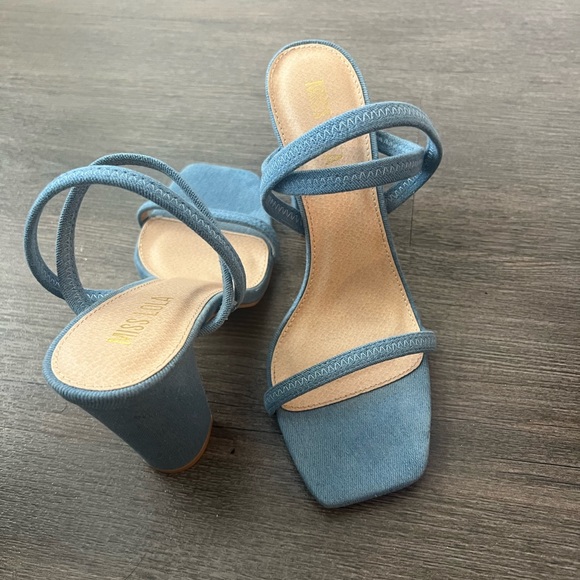 Denim block heels - Picture 2 of 3
